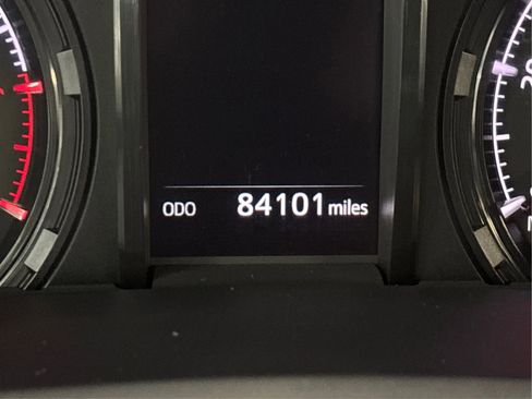 Used 2022 Toyota 4Runner SR5 image 46