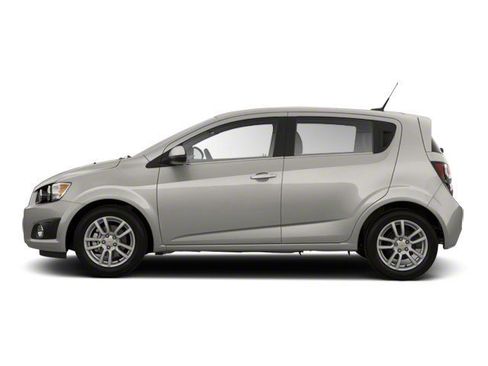 Used 2012 Chevrolet Sonic LS FWD image 3