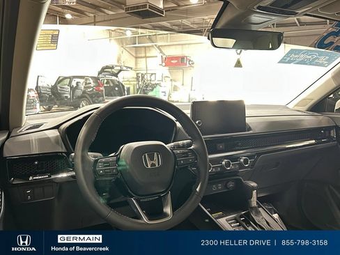 Used 2025 Honda CR-V EX-L image 15