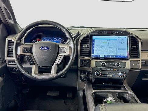 Used 2022 Ford F350 Platinum image 15