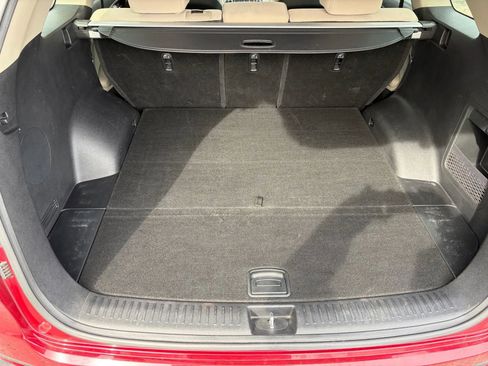 Used 2016 Kia Sorento LX image 39