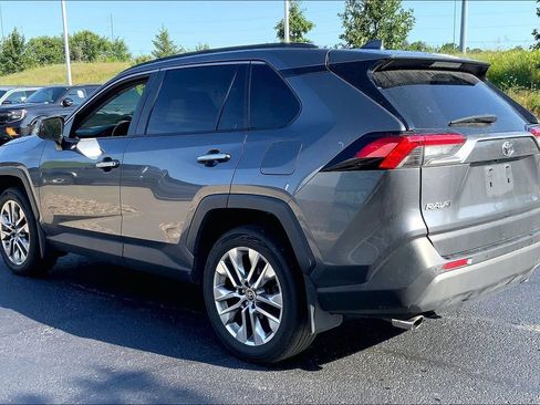 Used 2019 Toyota RAV4 Limited w/ All Weather Liner Package AWD/4WD image 2