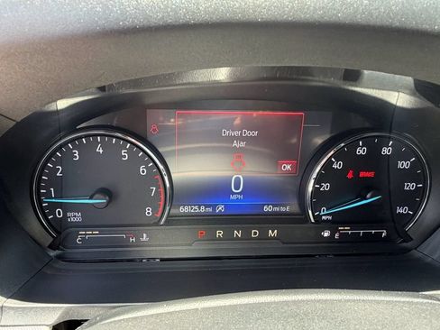 Used 2020 Ford Explorer XLT w/ Equipment Group 202A RWD image 20