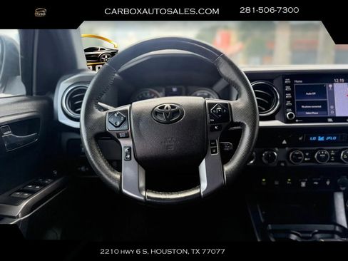 Used 2021 Toyota Tacoma TRD Pro AWD/4WD image 10