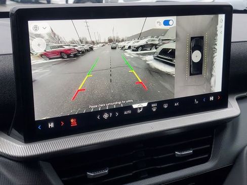 Used 2025 Ford Explorer ST image 24