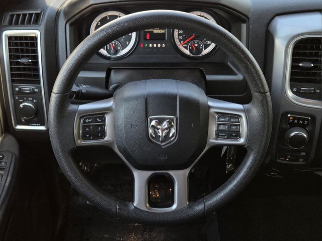 Used 2024 RAM 1500 Warlock AWD/4WD image 12