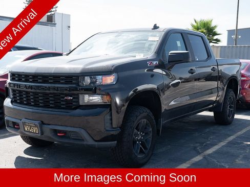 Used 2020 Chevrolet Silverado 1500 Custom Trail Boss w/ Custom Convenience Package AWD/4WD image 5