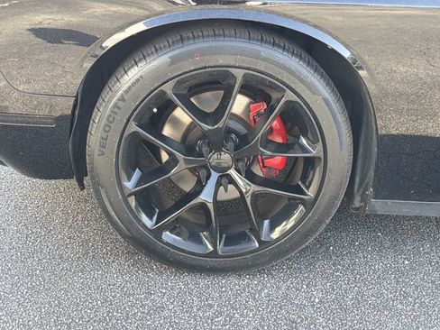 Used 2022 Dodge Challenger GT RWD image 29