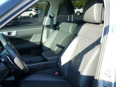 Used 2026 Hyundai Santa Fe SEL FWD image 23