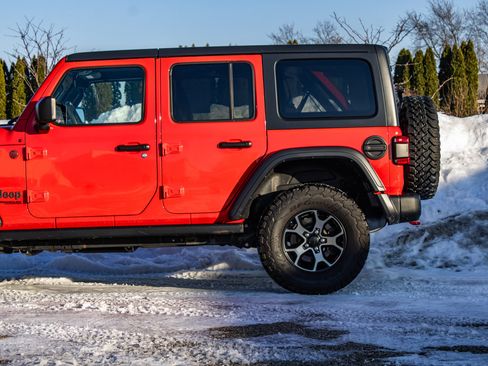 Used 2019 Jeep Wrangler Unlimited Rubicon w/ Dual Top Group image 44