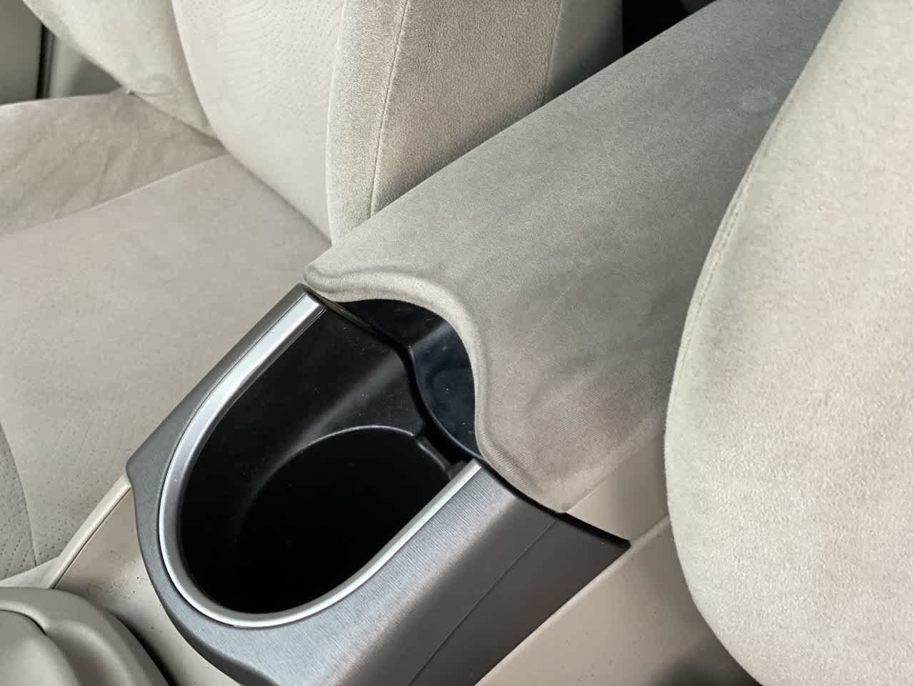 Used 2014 Toyota Prius Three FWD image 37