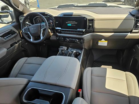 New 2026 Chevrolet Silverado 1500 LT Trail Boss w/ LT Trail Boss Premium Package AWD/4WD image 14