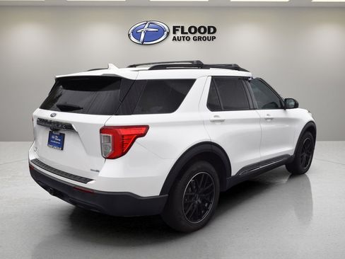 Certified 2020 Ford Explorer XLT w/ Class III Trailer Tow Package image 4