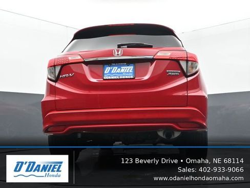 Used 2020 Honda HR-V Touring image 11
