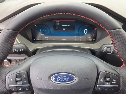 New 2025 Ford Escape ST-Line Elite w/ Premium Technology Package AWD/4WD image 21