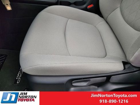 New 2026 Toyota Corolla Cross L image 20