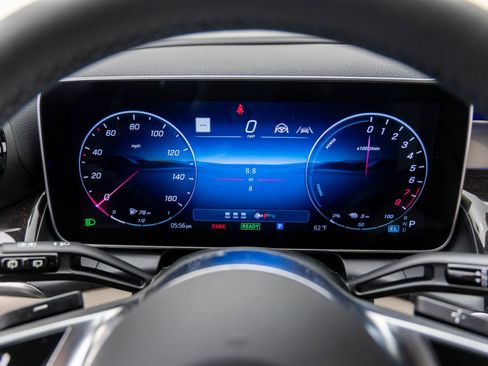 New 2025 Mercedes-Benz GLC 350e 4MATIC image 22