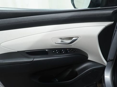 Used 2025 Hyundai Tucson SEL AWD/4WD image 23