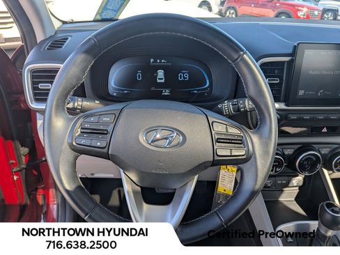 Certified 2023 Hyundai Venue SEL image 8