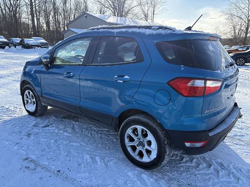 Used 2018 Ford EcoSport SE image 5