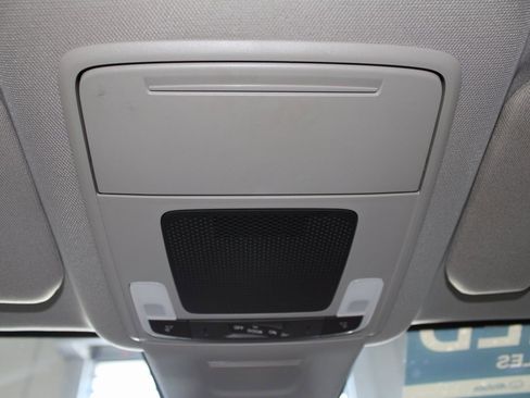 Used 2023 Honda CR-V LX image 33