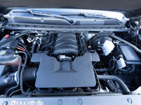 Used 2018 Chevrolet Silverado 1500 LT w/ All Star Edition image 10