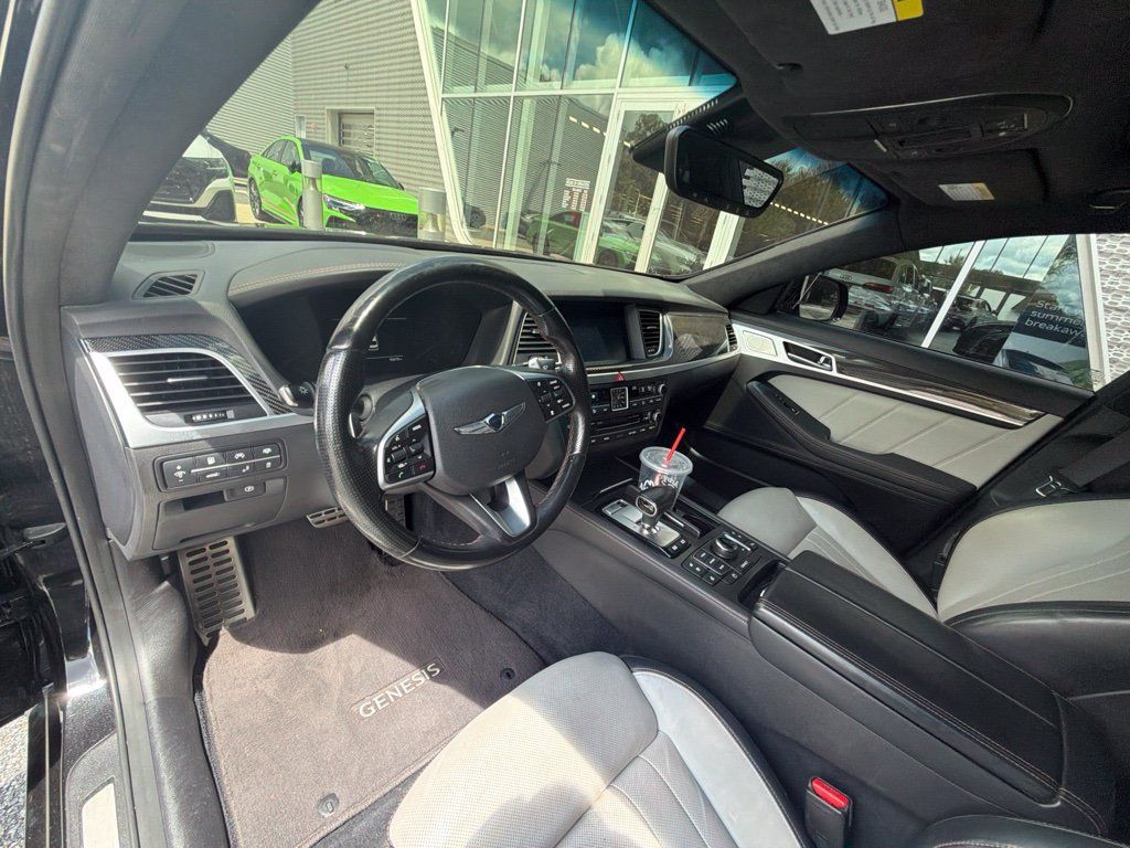Used 2019 Genesis G80 3.3T Sport RWD image 11