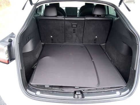 Used 2022 Tesla Model Y Performance image 25