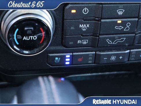 Used 2018 Ford F150 Platinum w/ Equipment Group 701A Luxury AWD/4WD image 40