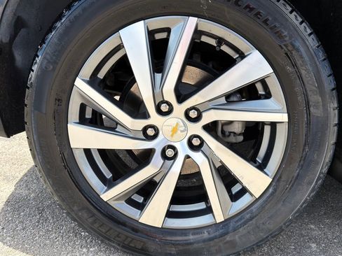 Used 2022 Chevrolet Equinox Premier AWD/4WD image 37