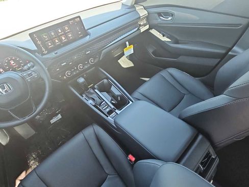 New 2025 Honda Accord EX-L image 23
