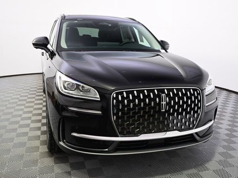 New 2026 Lincoln Corsair Reserve image 9