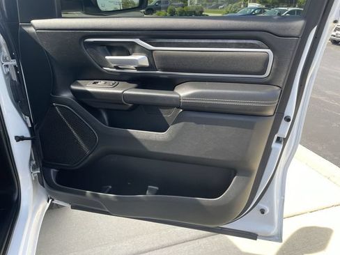 Used 2023 RAM 1500 Big Horn AWD/4WD image 39
