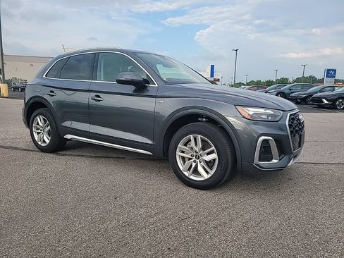 Used 2022 Audi Q5 2.0T Premium AWD/4WD image 2