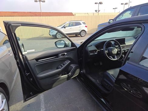 Used 2022 Honda Civic Sport Touring image 5
