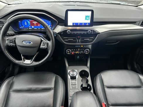 Certified 2021 Ford Escape Titanium w/ Class II Trailer Tow Package image 3