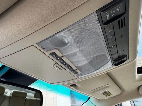 Used 2012 Lexus LS 460 image 52