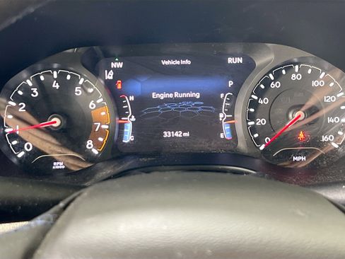 Used 2022 Jeep Compass Latitude AWD/4WD image 11