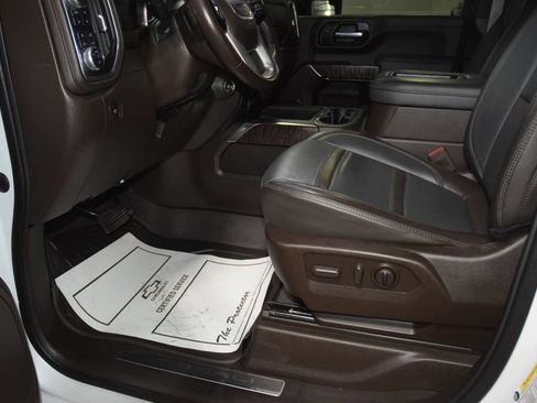 Used 2021 GMC Sierra 2500 Denali w/ Denali Ultimate Package AWD/4WD image 41