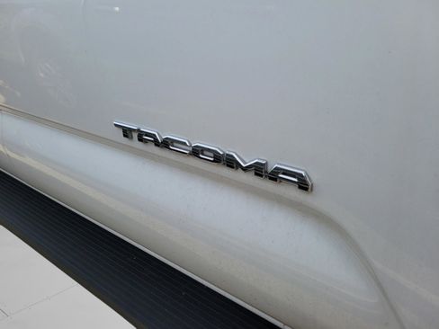 Certified 2023 Toyota Tacoma SR5 image 12
