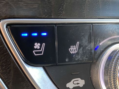 Used 2021 Honda Accord Touring image 30