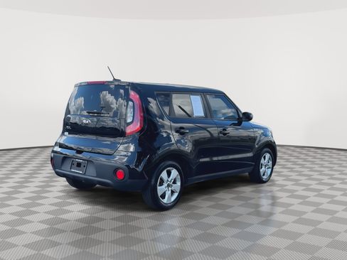 Used 2018 Kia Soul FWD image 8