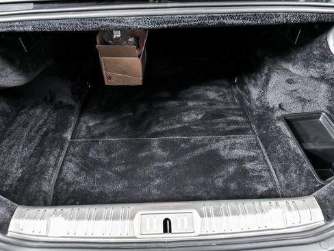 Used 2014 Rolls-Royce Wraith image 16