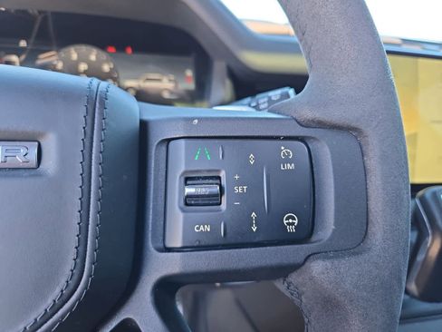 Used 2023 Land Rover Defender 110 Carpathian Edition image 23