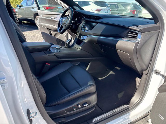 Used 2020 Cadillac XT5 Sportv AWD/4WD image 16