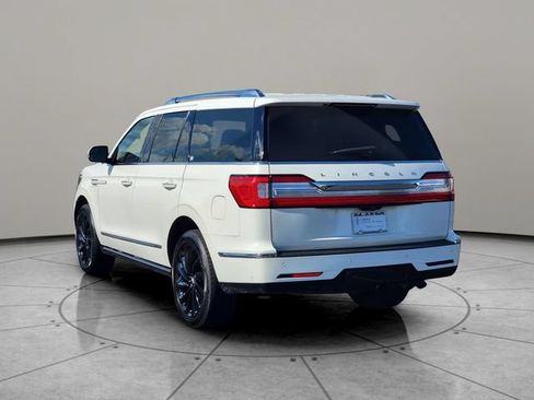 Certified 2021 Lincoln Navigator Reserve AWD/4WD image 10