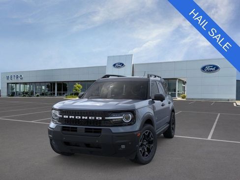 New 2026 Ford Bronco Sport Outer Banks AWD/4WD image 2