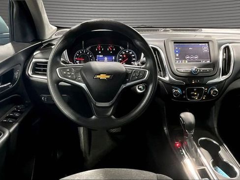 Used 2022 Chevrolet Equinox LT FWD image 8