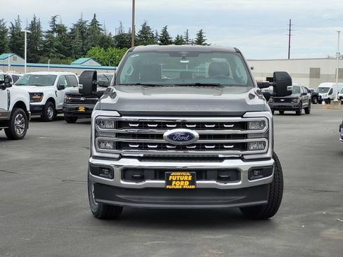 New 2026 Ford F250 Lariat w/ FX4 Off-Road Package AWD/4WD image 3