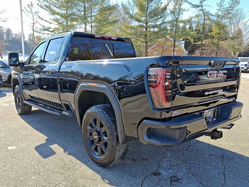 Certified 2025 GMC Sierra 2500 AT4 w/ AT4 Premium Plus Package image 22